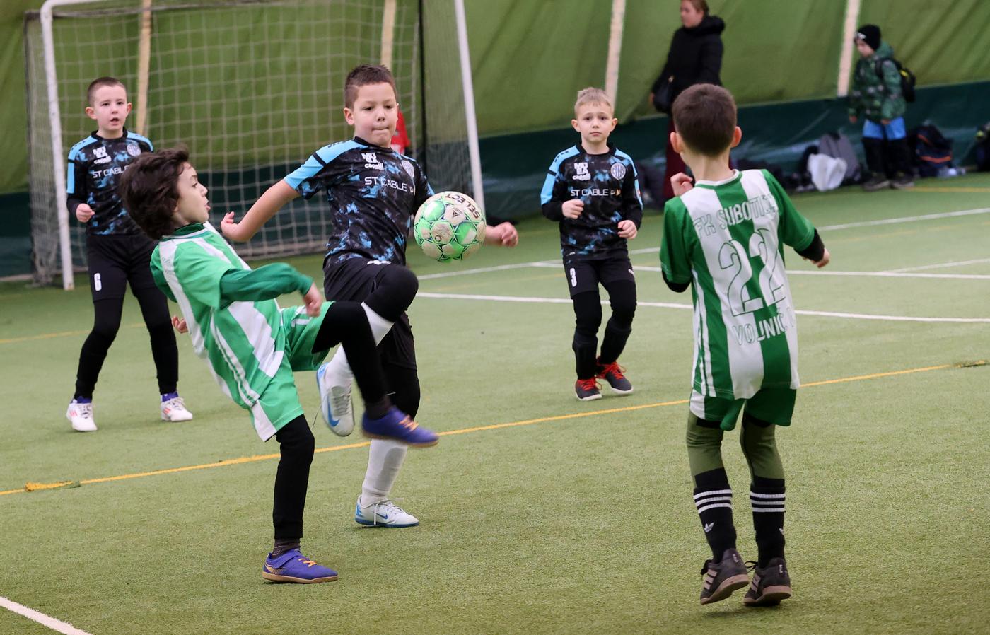 1640_1.jpg 1640_1.jpg