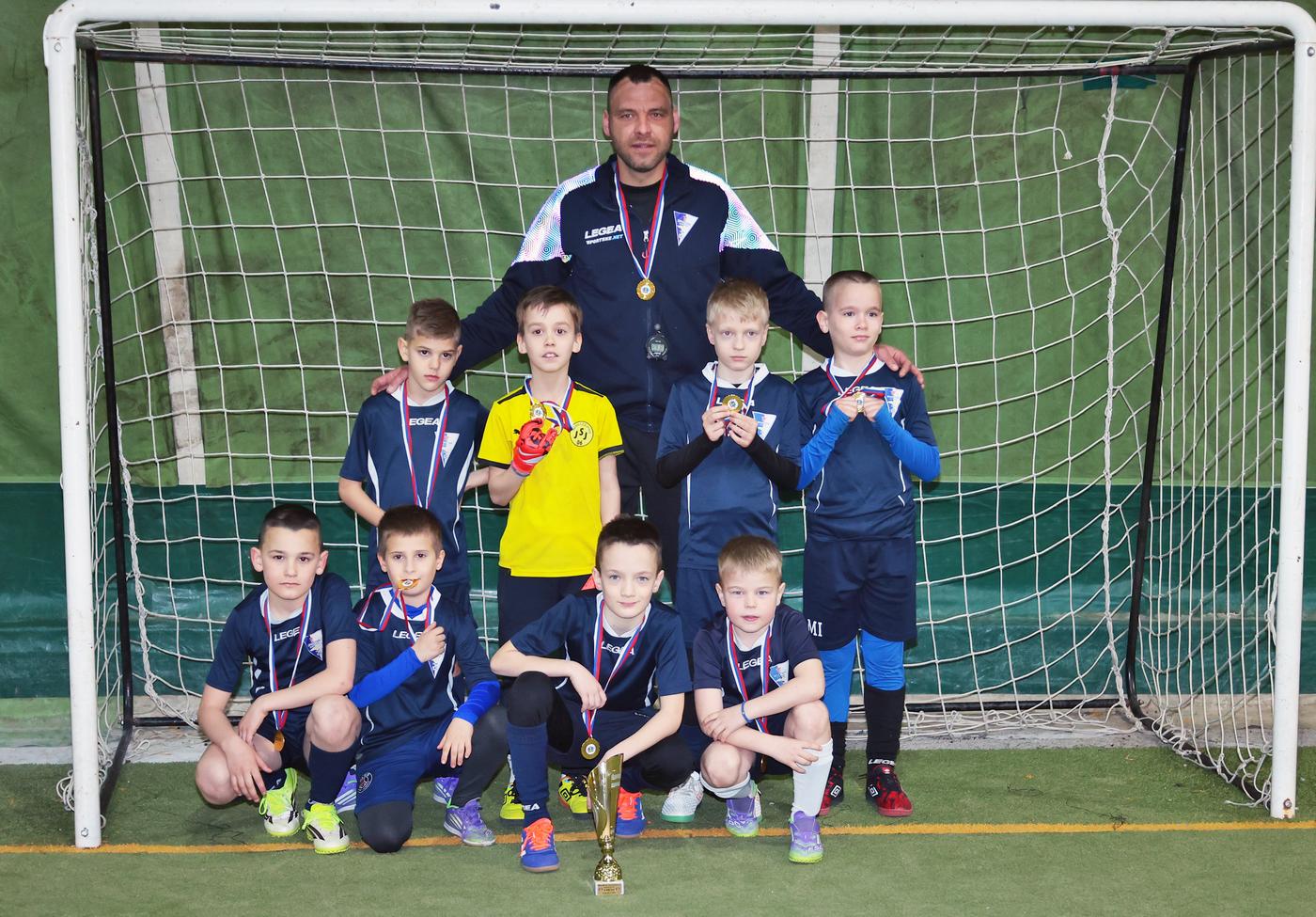 1645_3.jpg 1645_3.jpg